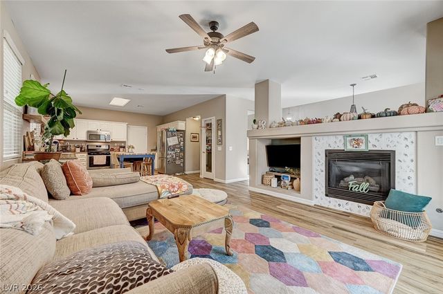 10617 Austin Bluffs Avenue, Las Vegas, NV 89144