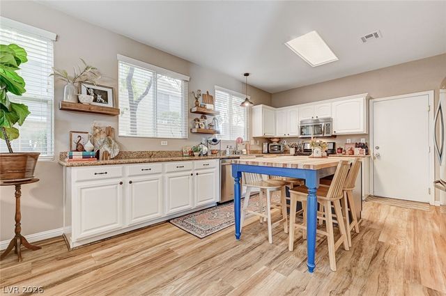 10617 Austin Bluffs Avenue, Las Vegas, NV 89144