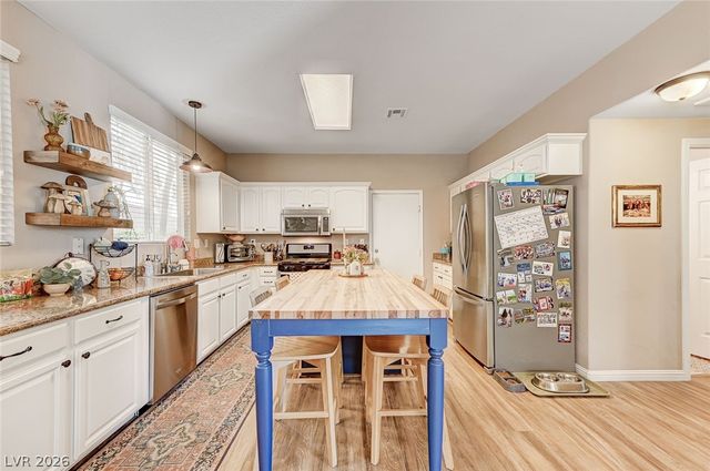 10617 Austin Bluffs Avenue, Las Vegas, NV 89144