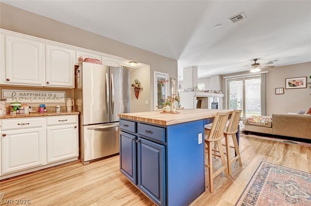 10617 Austin Bluffs Avenue, Las Vegas, NV 89144