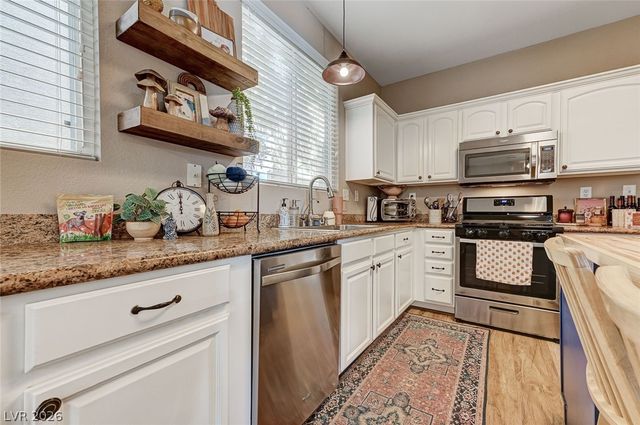 10617 Austin Bluffs Avenue, Las Vegas, NV 89144