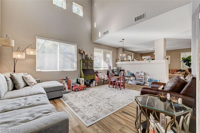 10617 Austin Bluffs Avenue, Las Vegas, NV 89144