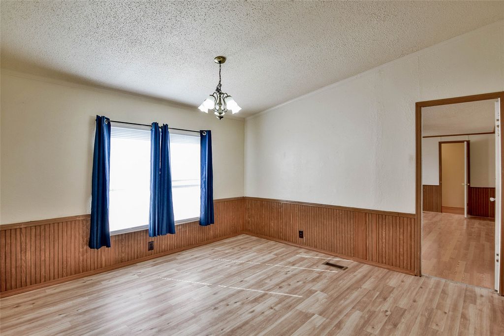 4040 Dillard Court, Joshua, TX 76058 — photo 4