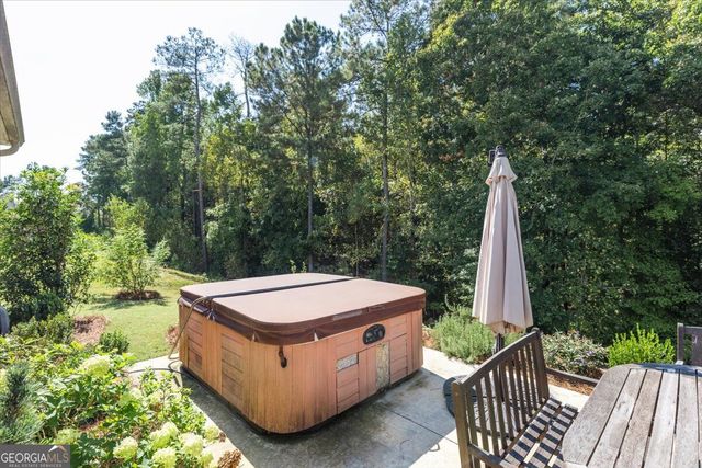 620 Whispering Pines Drive, Macon, GA 31211