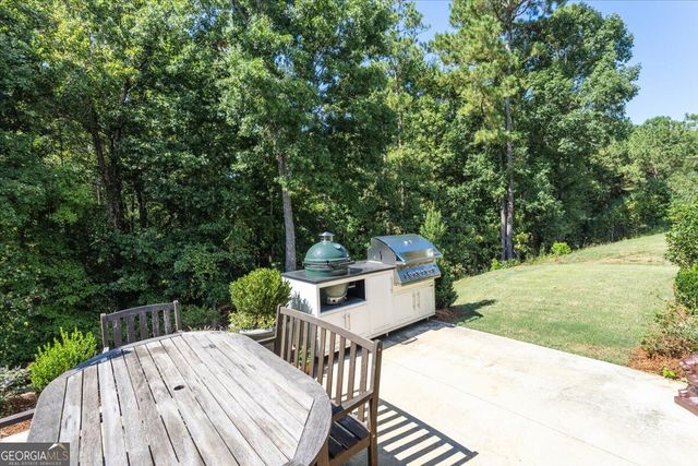 620 Whispering Pines Drive, Macon, GA 31211