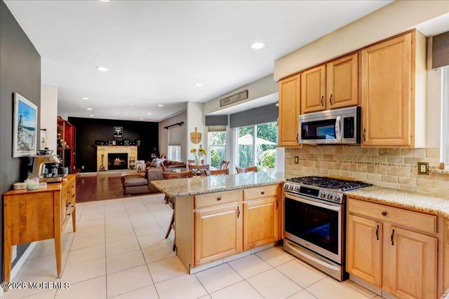 9 Cecilia Court, Howell, NJ 07731