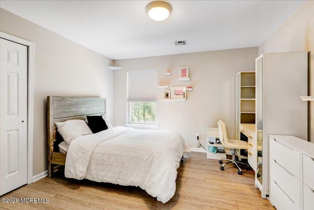 9 Cecilia Court, Howell, NJ 07731