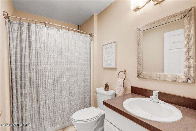 9 Cecilia Court, Howell, NJ 07731