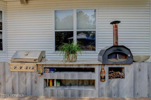 9 Cecilia Court, Howell, NJ 07731