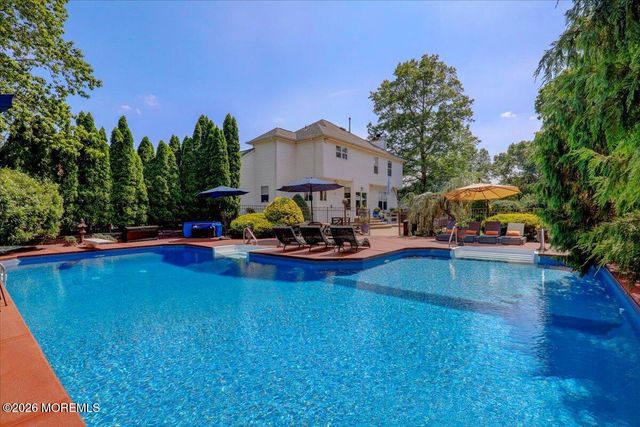 9 Cecilia Court, Howell, NJ 07731