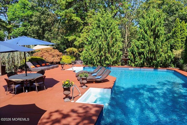 9 Cecilia Court, Howell, NJ 07731