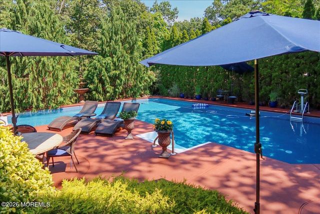 9 Cecilia Court, Howell, NJ 07731