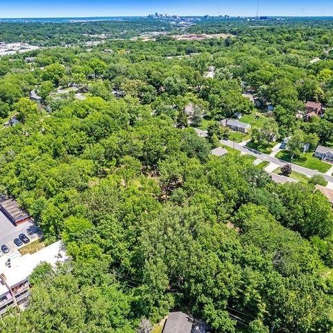 6615 Florence Street, Mission, KS 66202