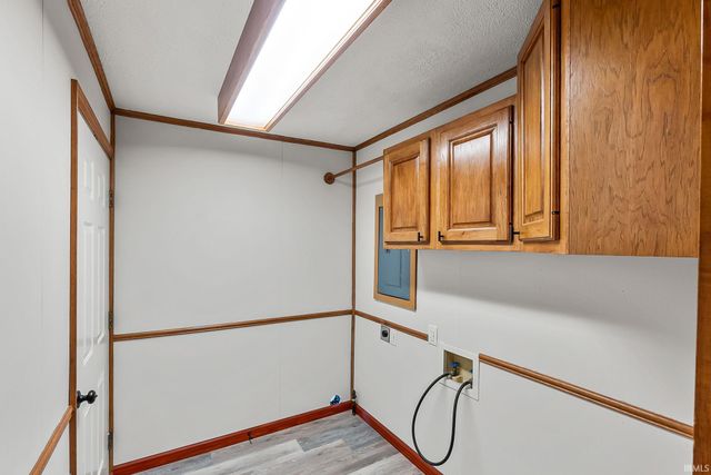 21722 N State Road 101, Woodburn, IN 46797