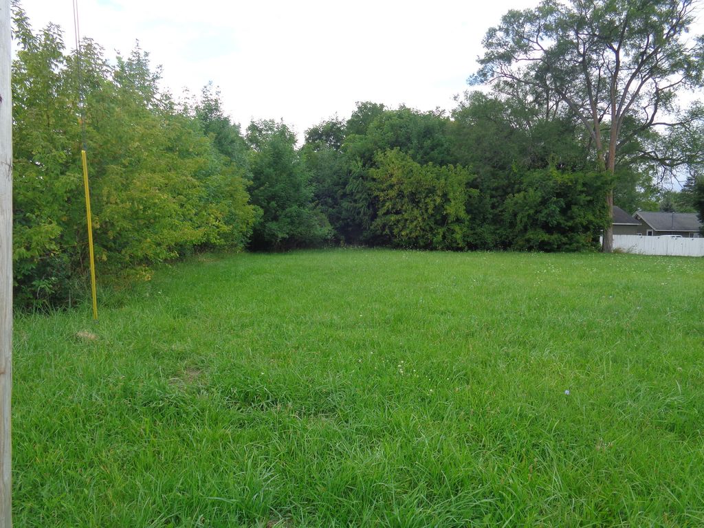 LOT 9 Heightsview, Houghton Lake, MI 48629