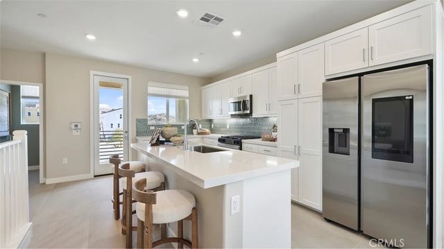 27467 Novella Lane, Valencia, CA 91381