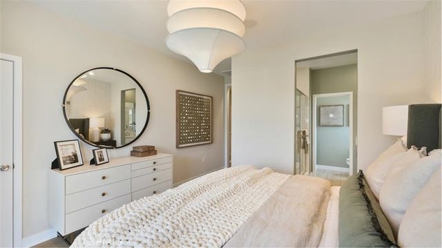 27467 Novella Lane, Valencia, CA 91381