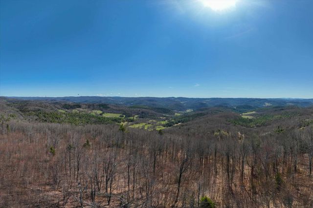 167 Ward Hill Road, Tunbridge, VT 05077