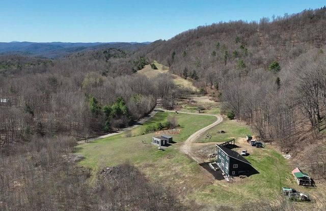 167 Ward Hill Road, Tunbridge, VT 05077