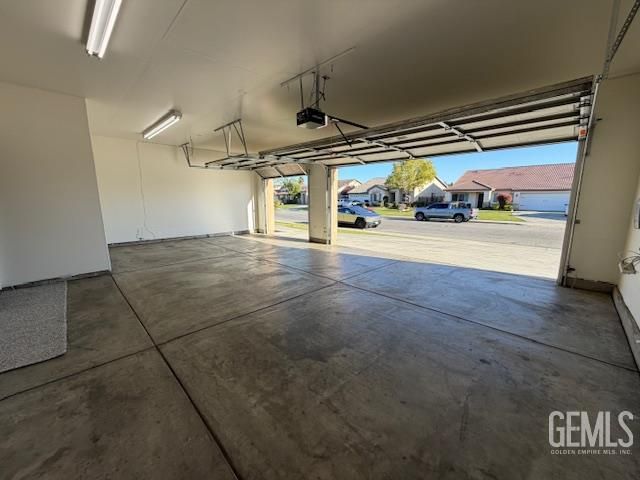 12022 Copernicus Avenue, Bakersfield, CA 93312