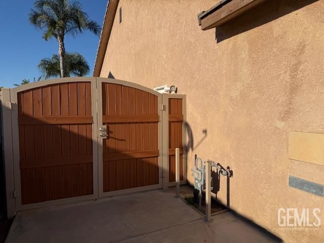 12022 Copernicus Avenue, Bakersfield, CA 93312