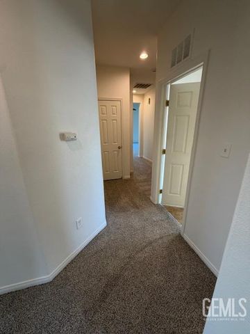 12022 Copernicus Avenue, Bakersfield, CA 93312