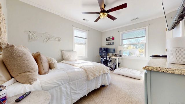 15 Alpha Street, Milford, CT 06460