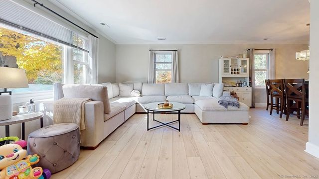 15 Alpha Street, Milford, CT 06460