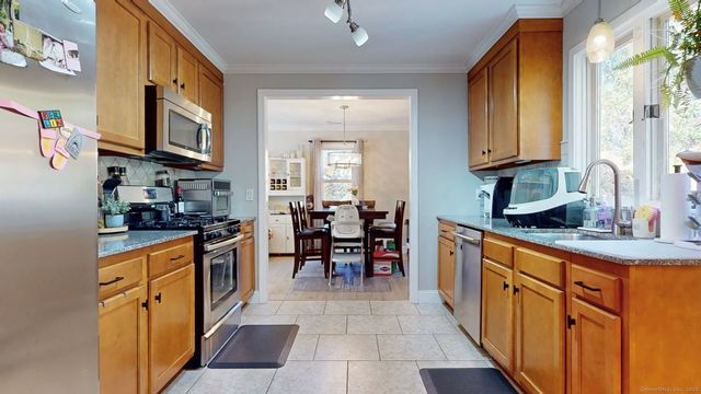 15 Alpha Street, Milford, CT 06460