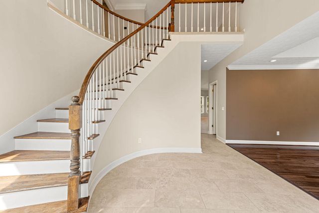 807 Candlewood Trail, Chattanooga, TN 37421