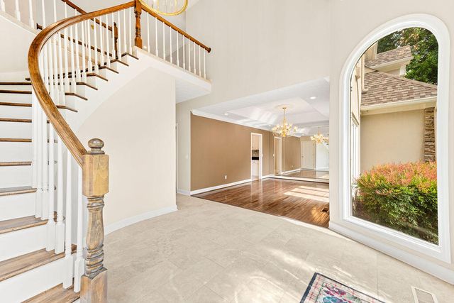 807 Candlewood Trail, Chattanooga, TN 37421