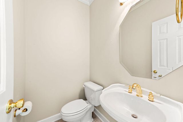 807 Candlewood Trail, Chattanooga, TN 37421