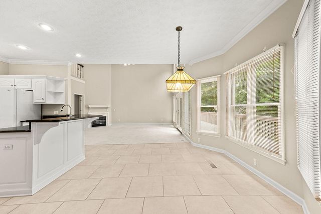 807 Candlewood Trail, Chattanooga, TN 37421