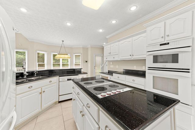 807 Candlewood Trail, Chattanooga, TN 37421