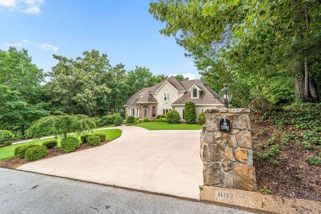 807 Candlewood Trail, Chattanooga, TN 37421