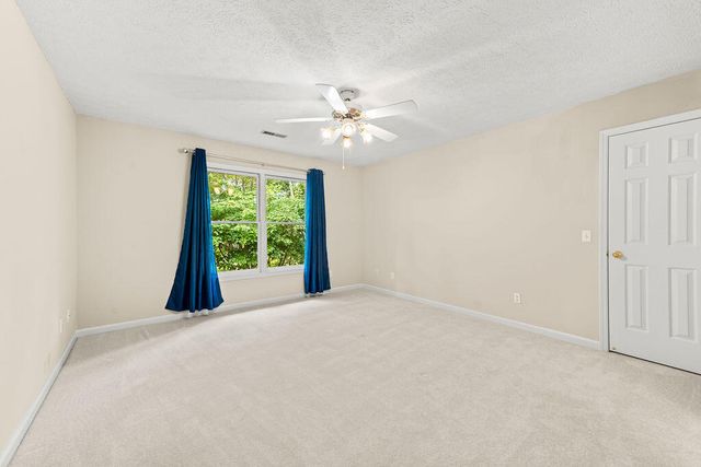 807 Candlewood Trail, Chattanooga, TN 37421