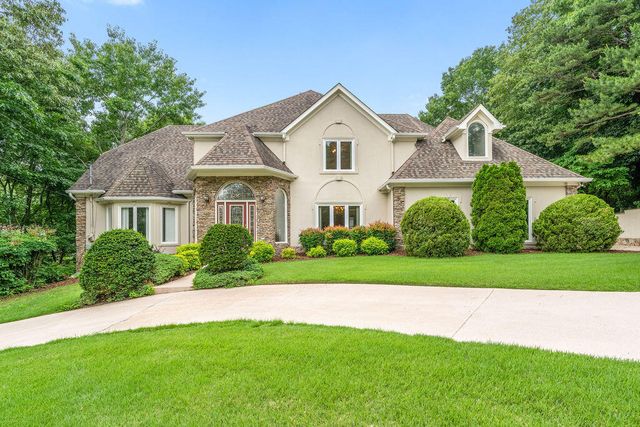 807 Candlewood Trail, Chattanooga, TN 37421