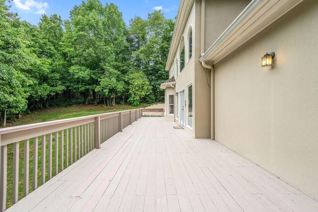 807 Candlewood Trail, Chattanooga, TN 37421