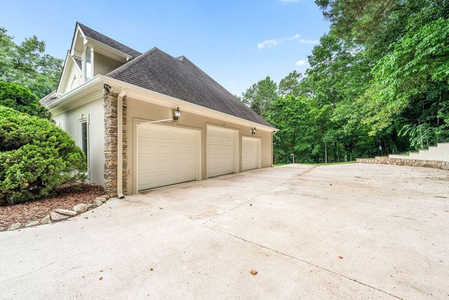 807 Candlewood Trail, Chattanooga, TN 37421