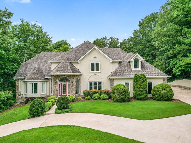 807 Candlewood Trail, Chattanooga, TN 37421