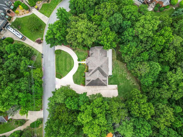 807 Candlewood Trail, Chattanooga, TN 37421
