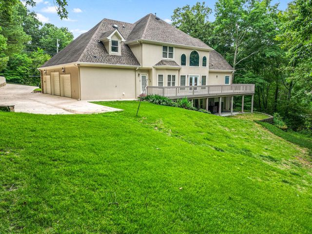 807 Candlewood Trail, Chattanooga, TN 37421