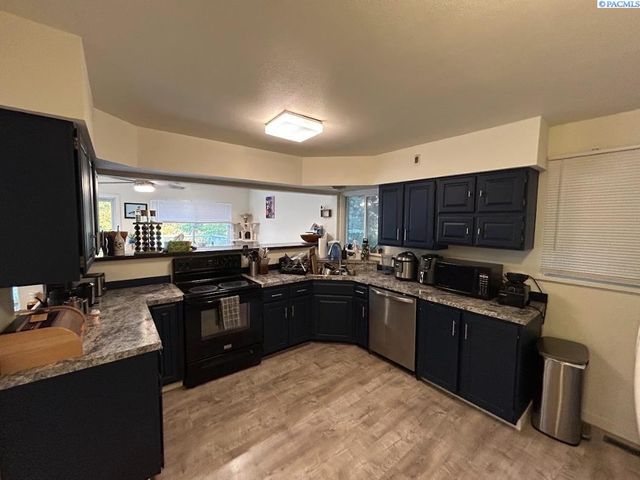 305 SE Jackson St, Pullman, WA 99163