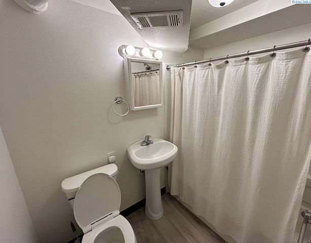 305 SE Jackson St, Pullman, WA 99163