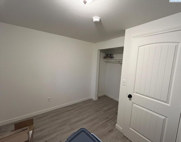 305 SE Jackson St, Pullman, WA 99163