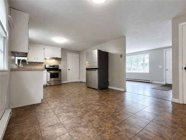 68 Laurel Avenue, Coventry, RI 02816