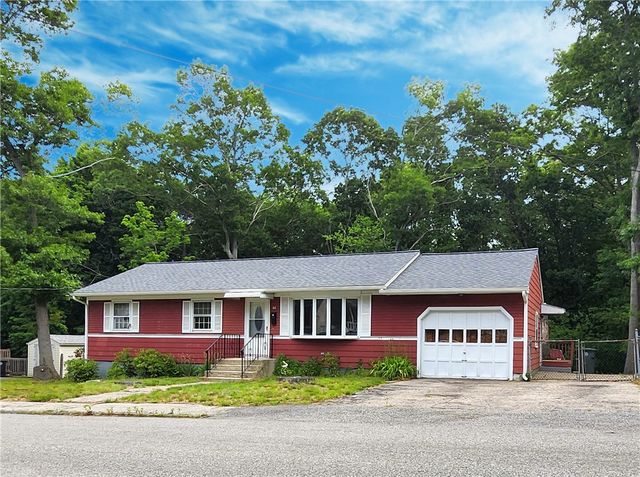68 Laurel Avenue, Coventry, RI 02816