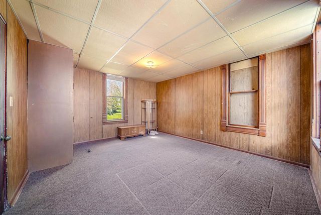 318 W NYE STREET, Hortonville, WI 54944
