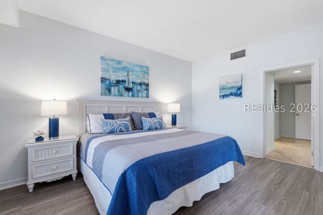 17 Harbourside Ln Apt 7106, Hilton Head Island, SC 29928