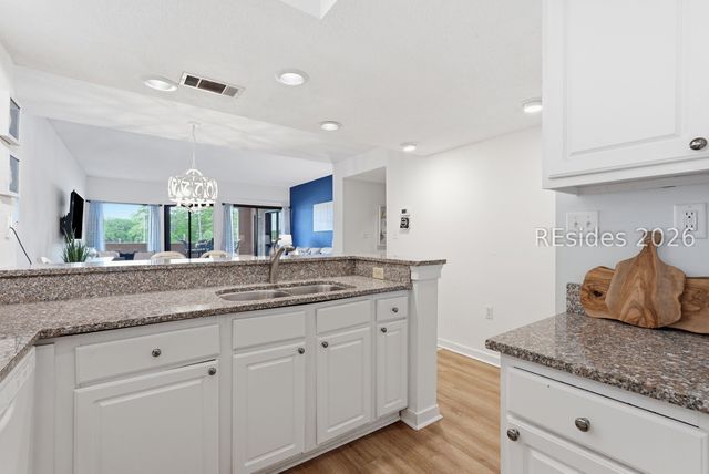 17 Harbourside Ln Apt 7106, Hilton Head Island, SC 29928